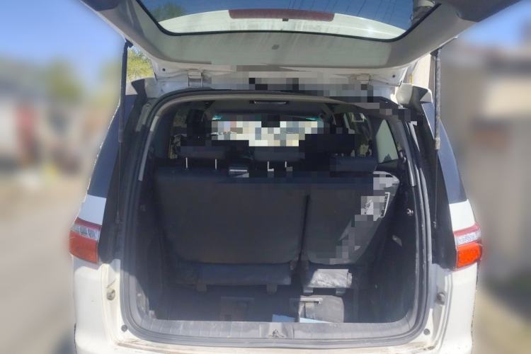 Used Luxgen Great 7 MPV 2016 2.0T Comfort Edition Trunk