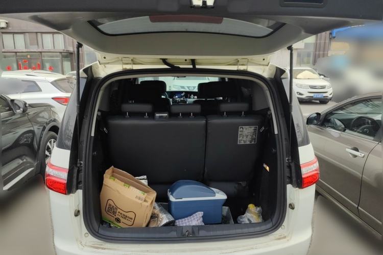 Used Luxgen Great 7 MPV 2016 2.0T Comfort Edition Trunk