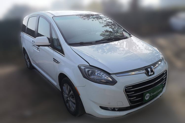 Used Luxgen Great 7 MPV 2019 2.0T Flagship Edition Front Right 45 Deg