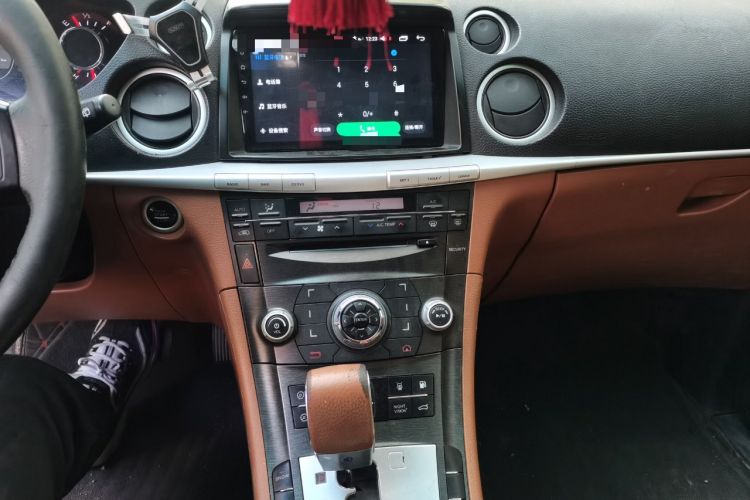 Used Luxgen Great 7 SUV 2011 2.2T Two-Wheel Drive Smart Version Audio And AC Panel
