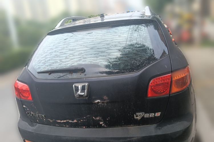 Used Luxgen Great 7 SUV 2011 2.2T Four-Wheel Drive ZhiZun Version Rear