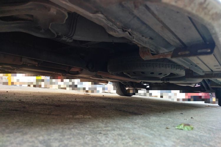 Used Luxgen Great 7 SUV 2011 2.2T Four-Wheel Drive ZhiZun Version Chassis Front Left