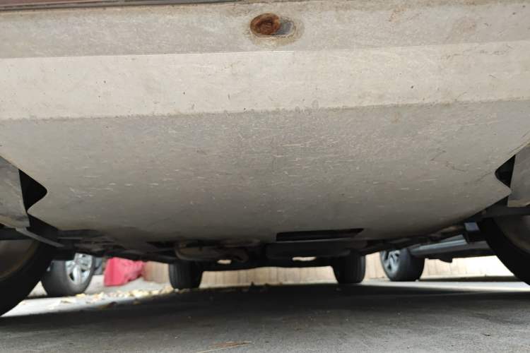 Used Luxgen Great 7 SUV 2011 2.2T Four-Wheel Drive ZhiZun Version Chassis Front