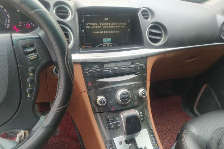 Used Luxgen Great 7 SUV 2011 2.2T Four-Wheel-Drive Flagship Edition Audio And AC Panel