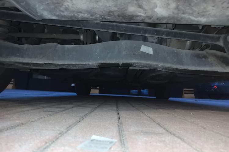 Used Luxgen Great 7 SUV 2011 2.2T Four-Wheel-Drive Flagship Edition Chassis Rear