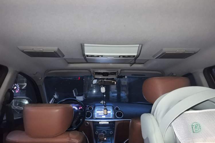 Used Luxgen Great 7 SUV 2011 2.2T Four-Wheel-Drive Flagship Edition Headliner