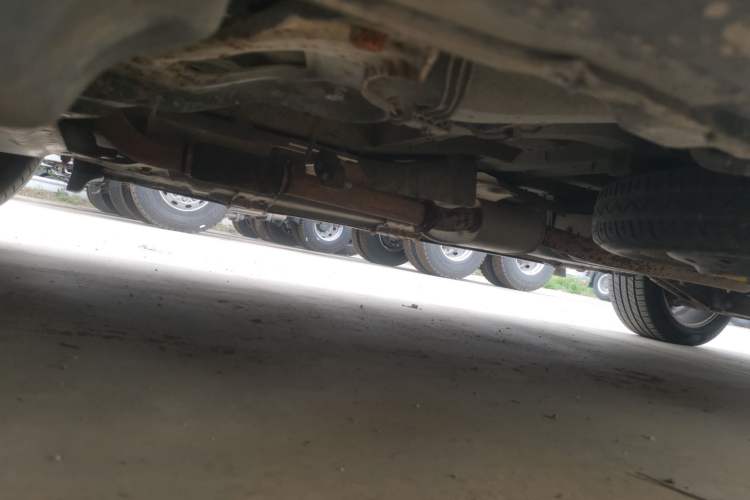 Used Luxgen Great 7 SUV 2011 2.2T Two-Wheel Drive Smart Version Chassis Front Left