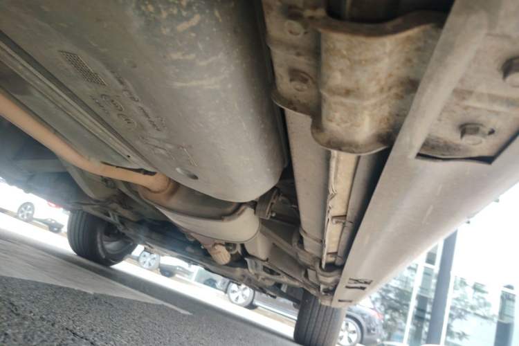 Used Luxgen Great 7 SUV 2011 2.2T Two-Wheel Drive Smart Version Chassis Rear Right