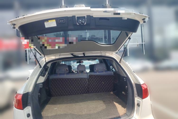 Used Luxgen Great 7 SUV 2011 2.2T Two-Wheel Drive Smart Version Trunk