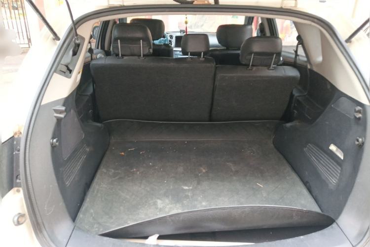 Used Luxgen Great 7 SUV 2011 2.2T Two-Wheel Drive Smart Version Trunk