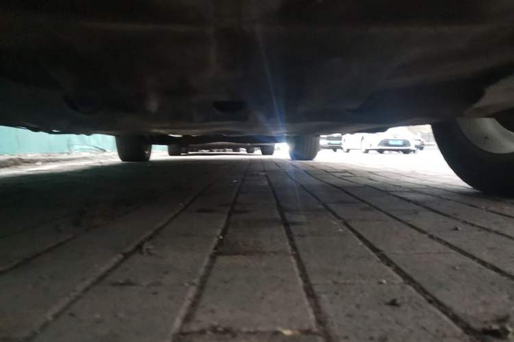 Used Luxgen Great 7 SUV 2011 2.2T Four-Wheel Drive ZhiZun Version Chassis Front
