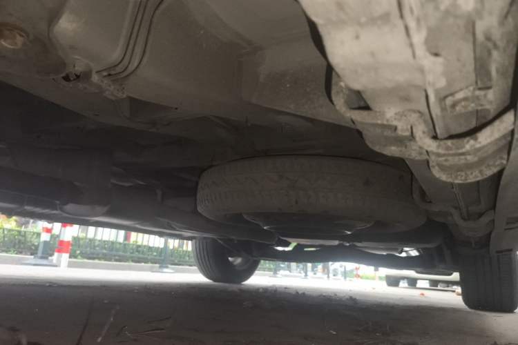 Used Luxgen Great 7 SUV 2011 2.2T Two-Wheel Drive Smart Version Chassis Front Left