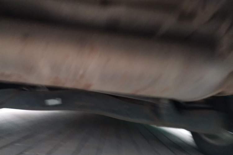 Used Luxgen Great 7 SUV 2011 2.2T Four-Wheel Drive ZhiZun Version Chassis Rear