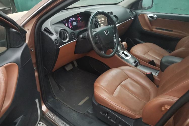 Used Luxgen Great 7 SUV 2011 2.2T Four-Wheel Drive ZhiZun Version Driver Seat