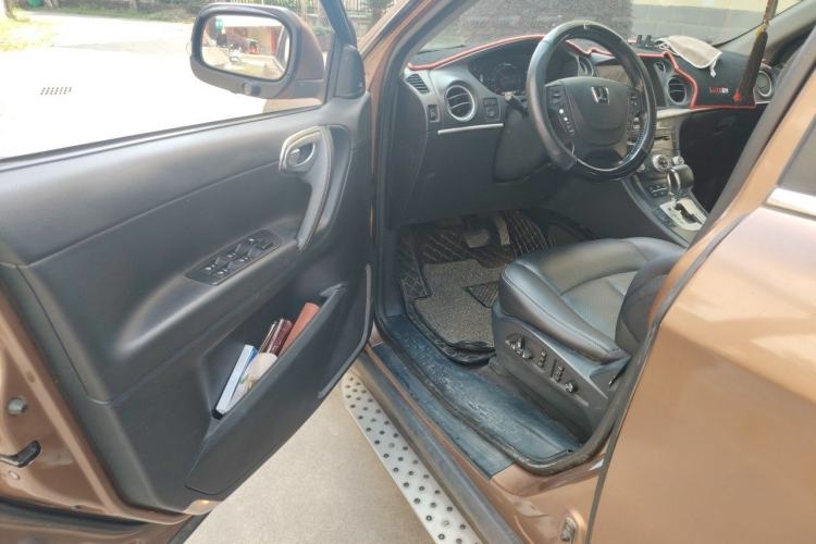 Used Luxgen Great 7 SUV 2011 2.2T Four-Wheel-Drive Flagship Edition Driver Seat