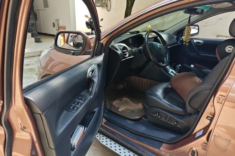 Used Luxgen Great 7 SUV 2011 2.2T Four-Wheel-Drive Flagship Edition Driver Seat