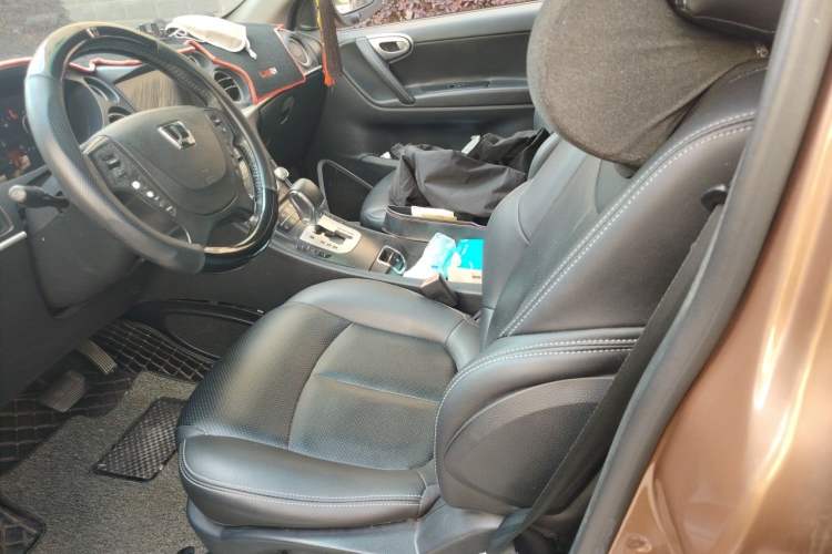Used Luxgen Great 7 SUV 2011 2.2T Four-Wheel-Drive Flagship Edition Left Front Seat