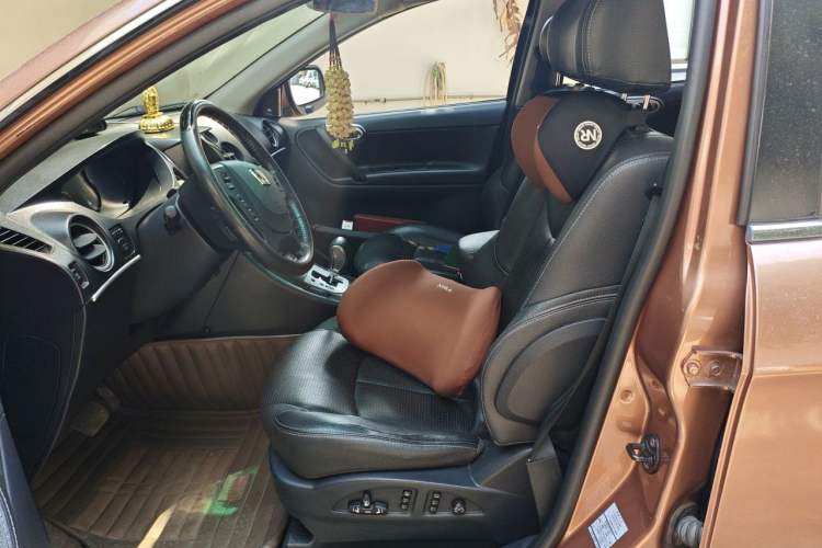 Used Luxgen Great 7 SUV 2011 2.2T Four-Wheel-Drive Flagship Edition Left Front Seat