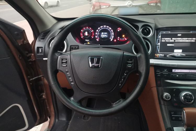 Used Luxgen Great 7 SUV 2011 2.2T Four-Wheel Drive ZhiZun Version Steering Wheel