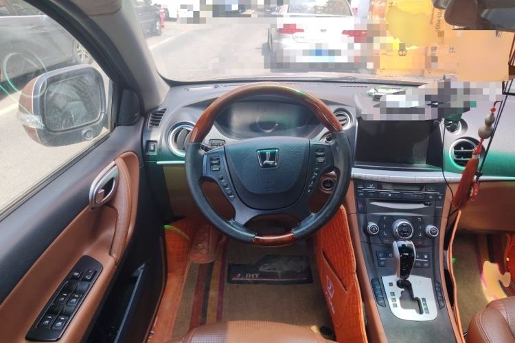 Used Luxgen Great 7 SUV 2011 2.2T Four-Wheel Drive ZhiZun Version Steering Wheel