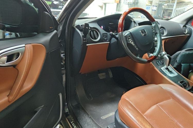Used Luxgen Great 7 SUV 2012 Limited-Edition Sharp Edition 2.2T All-Wheel-Drive Prestige Model Driver Seat