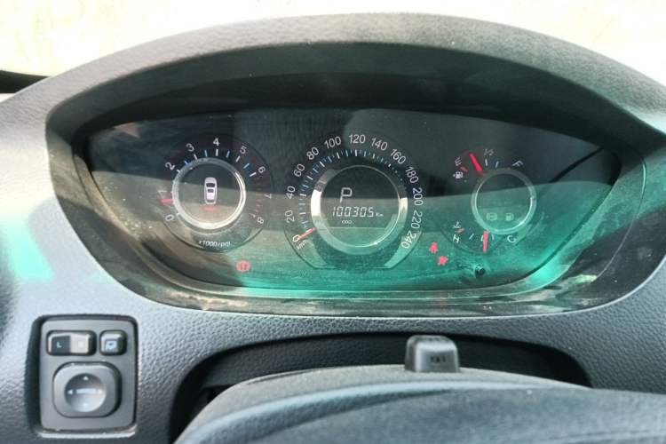 Used Luxgen Great 7 SUV 2012 Limited-Edition Sharp Edition 2.2T Four-Wheel-Drive Flagship Model Instrument Cluster