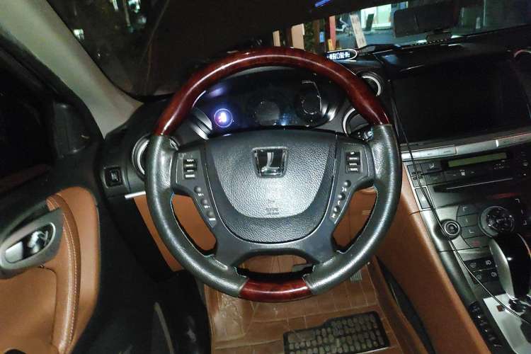 Used Luxgen Great 7 SUV 2012 Limited-Edition Sharp Edition 2.2T All-Wheel-Drive Prestige Model Steering Wheel
