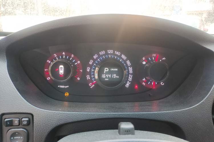 Used Luxgen Great 7 SUV 2012 Limited-Edition Sharp Model 2.2T Two-Wheel Drive Smart Version Instrument Cluster