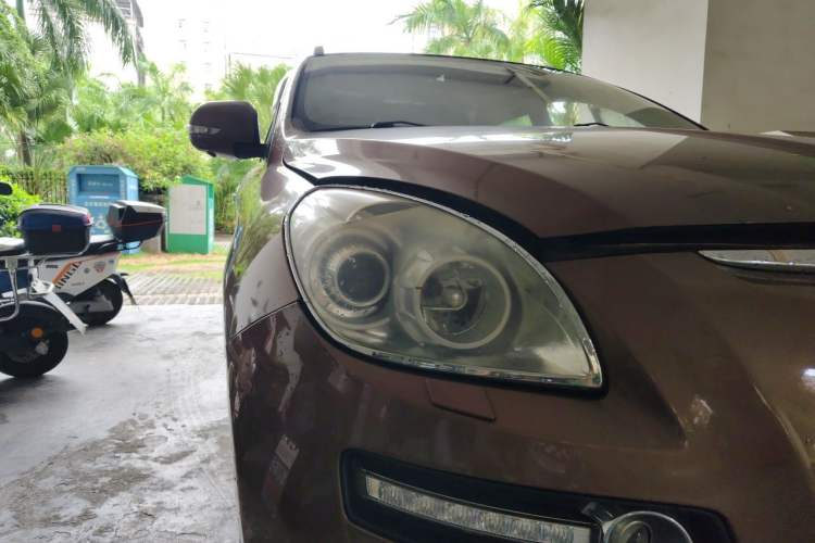 Used Luxgen Great 7 SUV 2012 Limited-Edition Sharp Edition 2.2T Four-Wheel-Drive Flagship Model Right Front Headlight