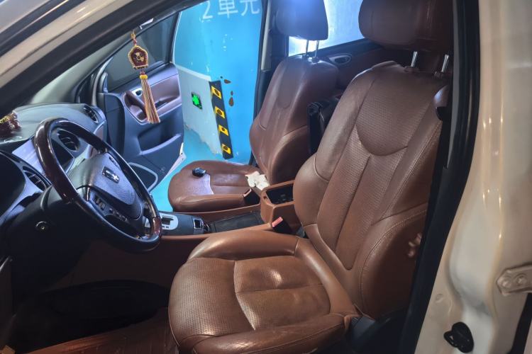 Used Luxgen Great 7 SUV 2012 2.2T Two-Wheel-Drive Flagship Version Left Front Seat