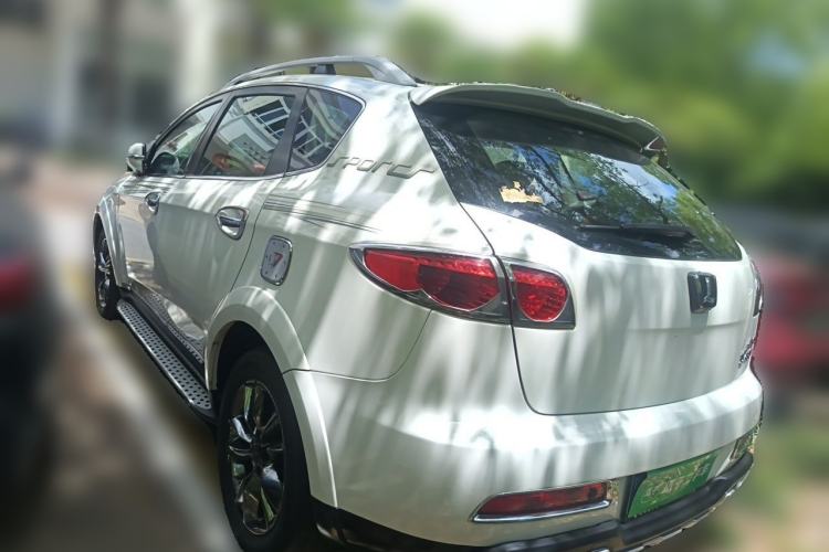 Used Luxgen Great 7 SUV 2012 Limited-Edition Sharp Edition 2.2T All-Wheel-Drive Prestige Model Rear Left 45 Deg