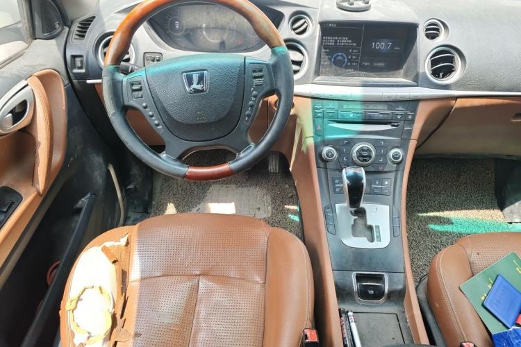 Used Luxgen Great 7 SUV 2012 Limited-Edition Sharp Model 2.2T Two-Wheel Drive Smart Version Steering Wheel