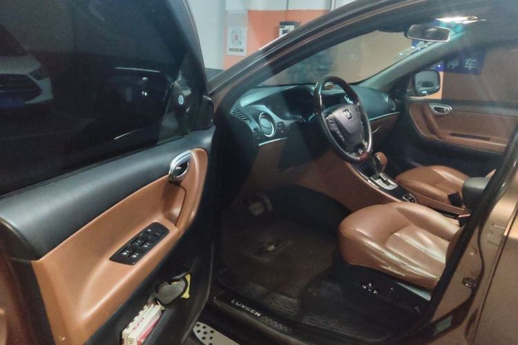 Used Luxgen Great 7 SUV 2012 Limited-Edition Sharp Model 2.2T Two-Wheel Drive Smart Version Driver Seat