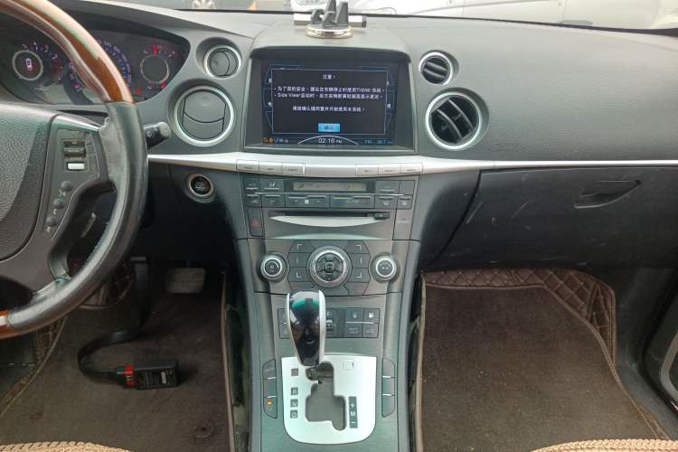 Used Luxgen Great 7 SUV 2013 Limited-Edition Sharp Model 2.2T Two-Wheel-Drive Smart Version Audio And AC Panel
