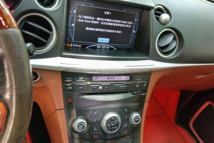 Used Luxgen Great 7 SUV 2013 Limited-Edition Sharp Model 2.2T Two-Wheel-Drive Smart Version Audio And AC Panel