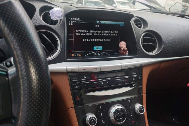 Used Luxgen Great 7 SUV 2013 Limited-Edition Sharp Model 2.2T Two-Wheel-Drive Smart Version Audio And AC Panel