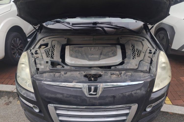 Used Luxgen Great 7 SUV 2013 Limited-Edition Sharp Model 2.2T Two-Wheel-Drive Smart Version Engine Bay