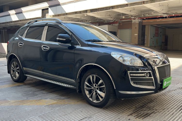Used Luxgen Great 7 SUV 2013 Limited-Edition Sharp Edition 2.2T All-Wheel-Drive Prestige Model Front Right 45 Deg
