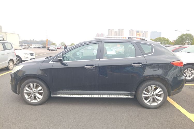 Used Luxgen Great 7 SUV 2013 Limited-Edition Sharp Model 2.2T Two-Wheel-Drive Smart Version Left Side