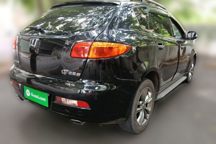 Used Luxgen Great 7 SUV 2013 Limited-Edition Sharp Model 2.2T Two-Wheel-Drive Smart Version Rear Right 45 Deg