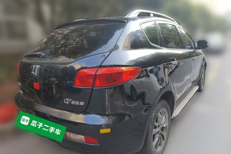 Used Luxgen Great 7 SUV 2013 Limited-Edition Sharp Model 2.2T Two-Wheel-Drive Smart Version Rear Right 45 Deg