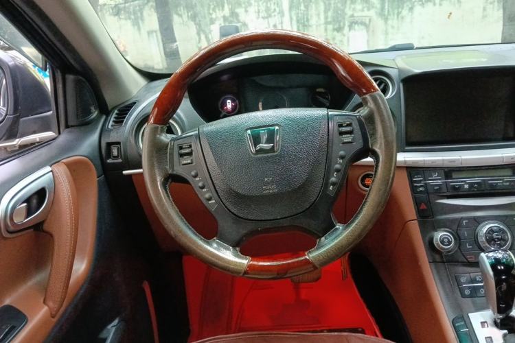 Used Luxgen Great 7 SUV 2013 Limited-Edition Sharp Model 2.2T Two-Wheel-Drive Smart Version Steering Wheel