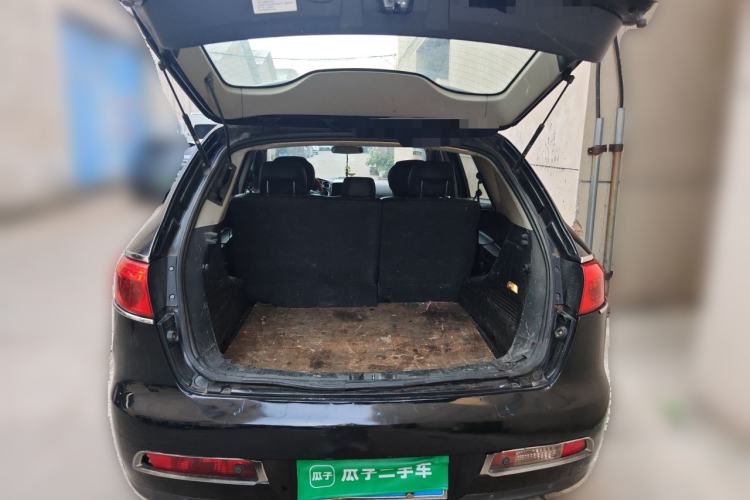 Used Luxgen Great 7 SUV 2013 Limited-Edition Sharp Model 2.2T Two-Wheel-Drive Smart Version Trunk