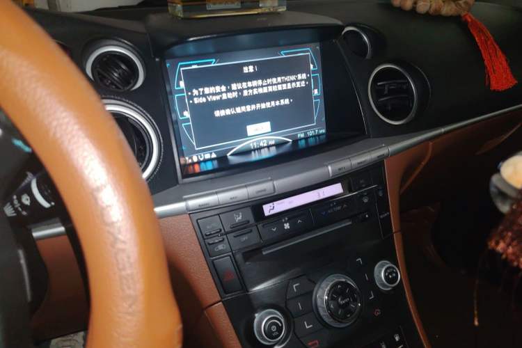Used Luxgen Great 7 SUV 2013 Limited-Edition Sharp Model 2.2T Two-Wheel-Drive Smart Version Audio And AC Panel