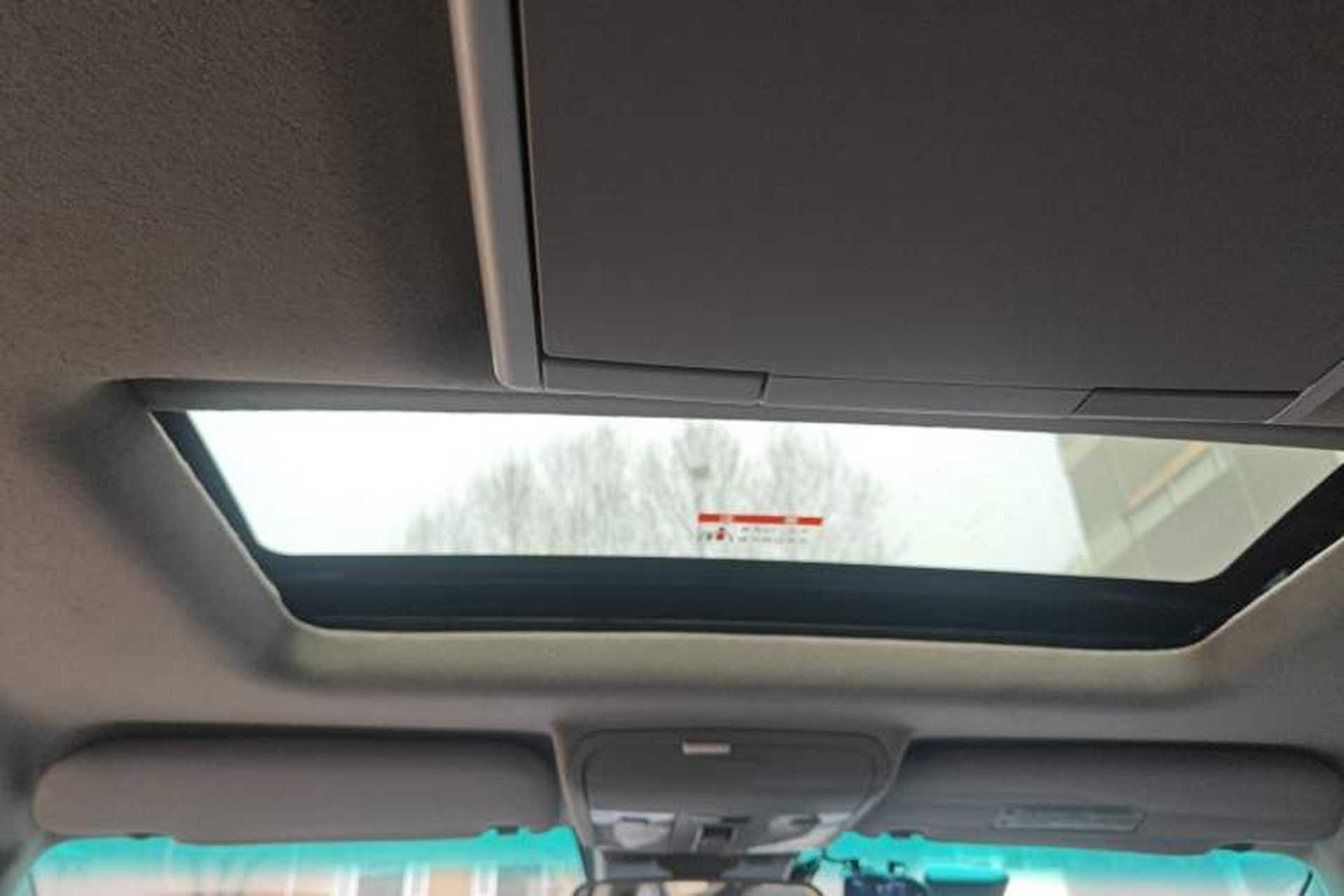 Used Luxgen Great 7 SUV 2013 Limited-Edition Sharp Edition 2.2T All-Wheel-Drive Prestige Model Headliner