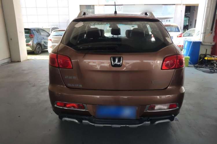 Used Luxgen Great 7 SUV 2013 Limited-Edition Sharp Model 2.2T Two-Wheel-Drive Smart Version Rear
