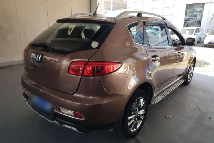 Used Luxgen Great 7 SUV 2013 Limited-Edition Sharp Model 2.2T Two-Wheel-Drive Smart Version Rear Right 45 Deg