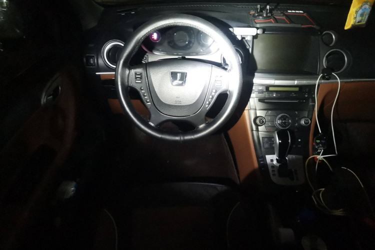 Used Luxgen Great 7 SUV 2013 Limited-Edition Sharp Model 2.2T Two-Wheel-Drive Smart Version Steering Wheel