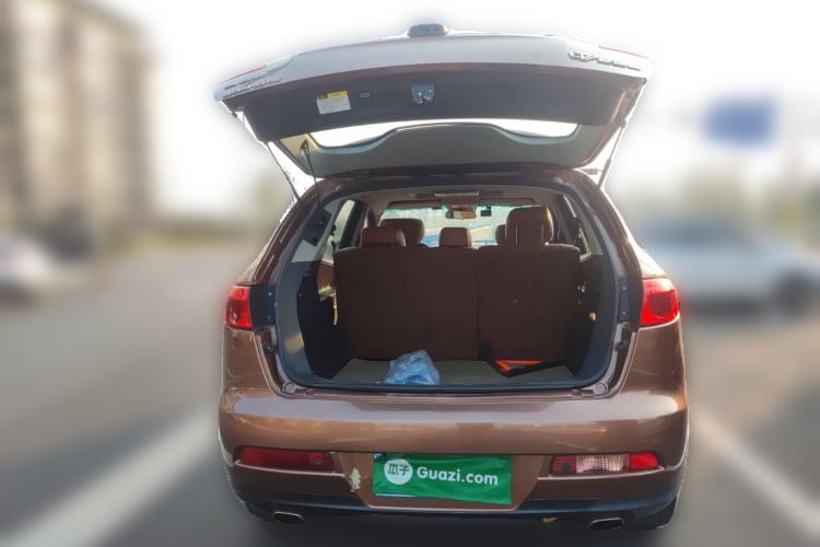 Used Luxgen Great 7 SUV 2013 Limited-Edition Sharp Model 2.2T Two-Wheel-Drive Smart Version Trunk