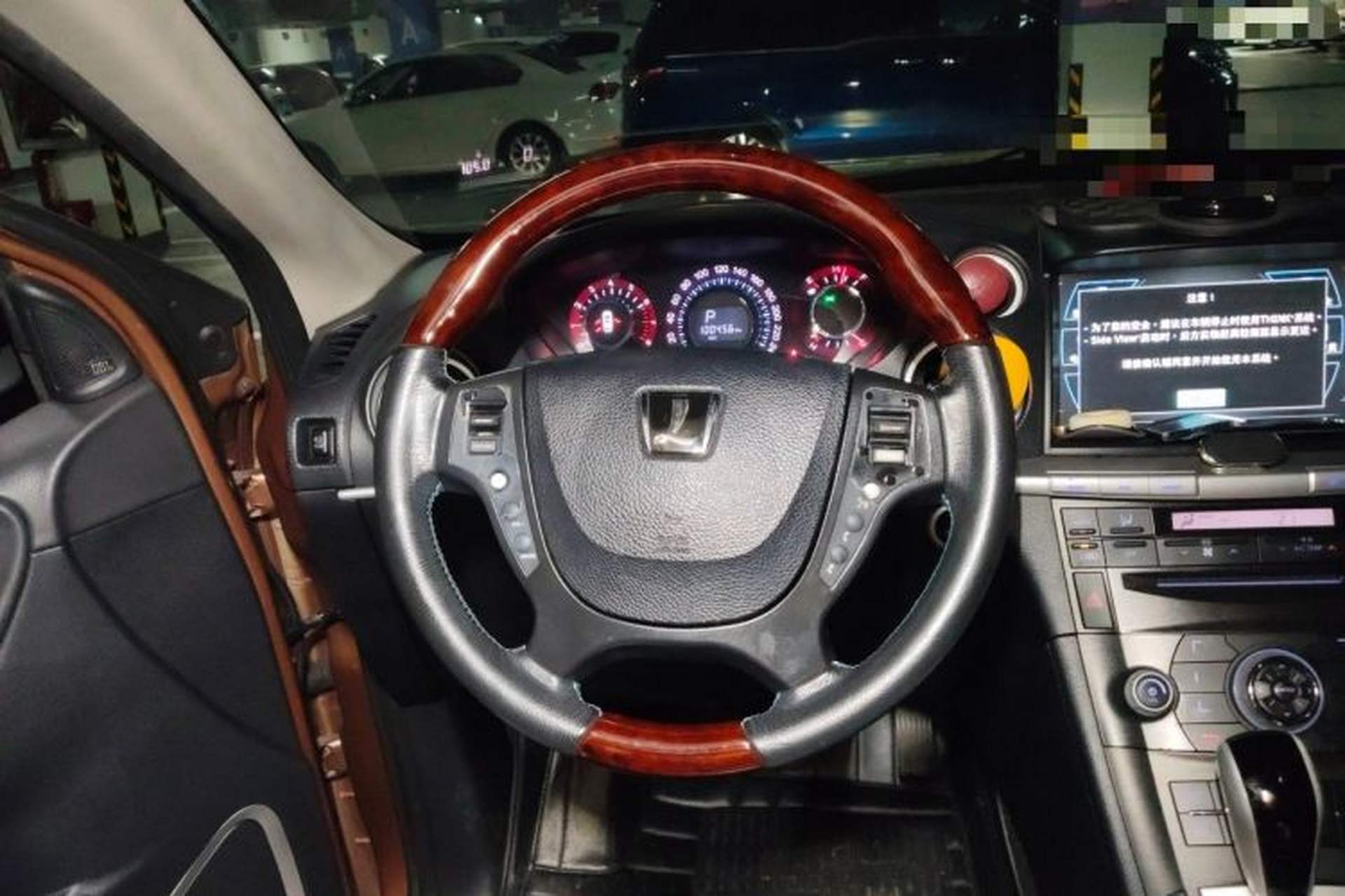 Used Luxgen Great 7 SUV 2013 Limited-Edition Sharp Model 2.2T Two-Wheel-Drive Smart Version Steering Wheel